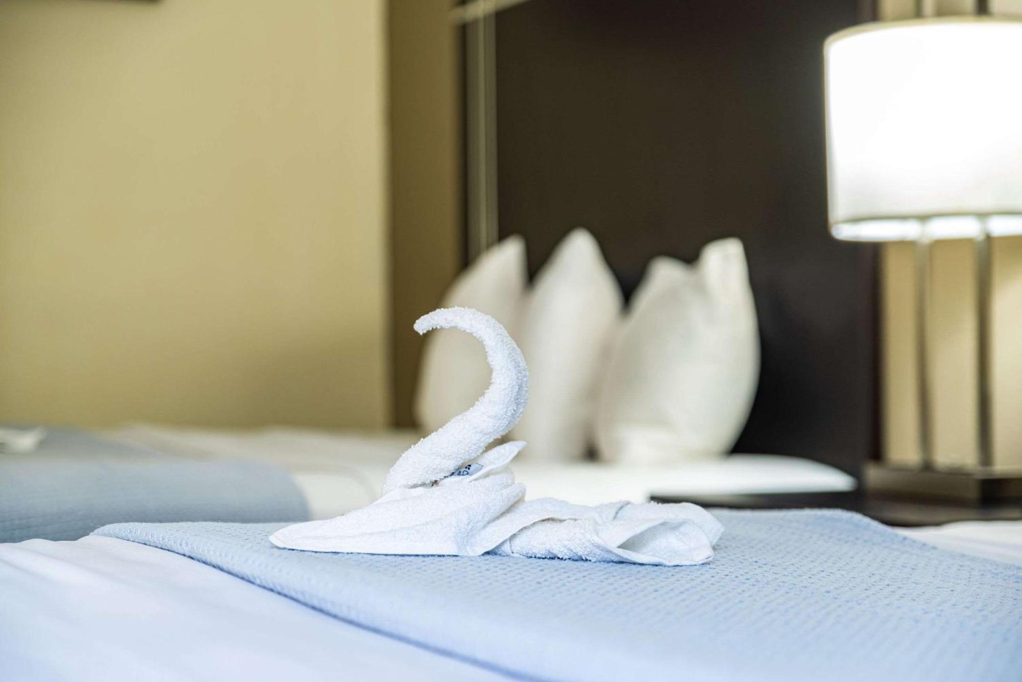 Econo Lodge Cleveland Southeast - Kent Стритсборо Экстерьер фото