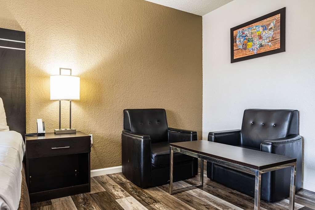 Econo Lodge Cleveland Southeast - Kent Стритсборо Номер фото